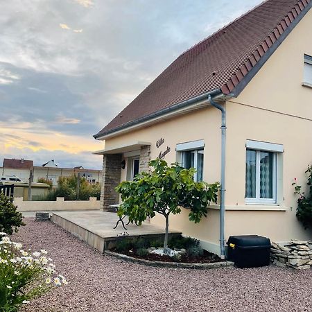 Villa Magulie, Le Calme En Bord De Plage Ver-sur-Mer Luaran gambar