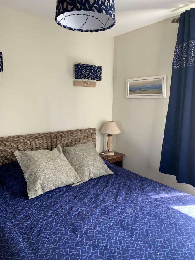 Villa Magulie, Le Calme En Bord De Plage Ver-sur-Mer Luaran gambar